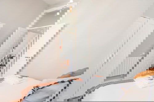 Photo 17 - Liiiving in Porto - Art Design Apartment
