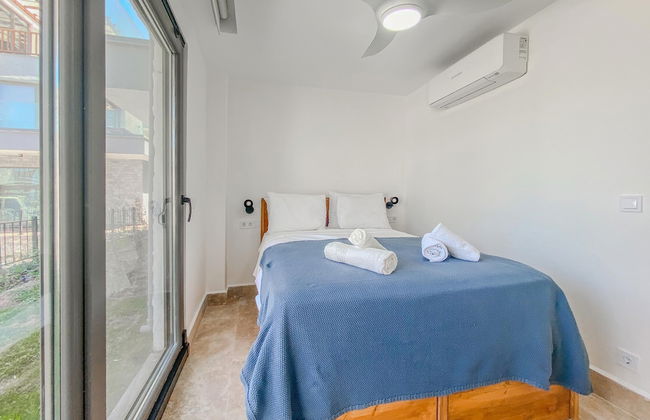 Sea View House w Balcony 3 min to Beach in Milas - Foto 16