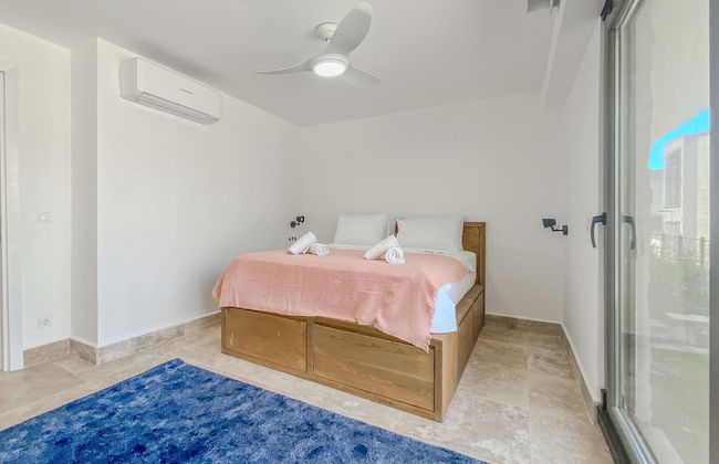 Sea View House w Balcony 3 min to Beach in Milas - Foto 14