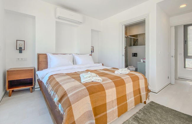 Sea View House w Balcony 3 min to Beach in Milas - Foto 12