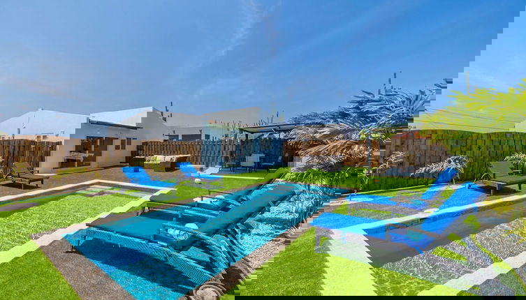 Foto 1 - 2BR Countryside Home w Sea Views Private Pool
