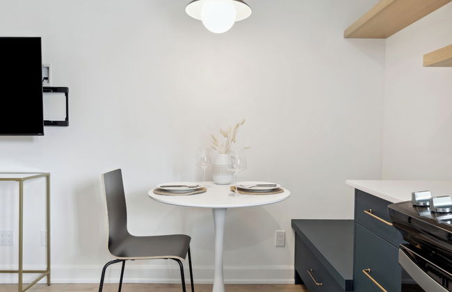 Downtown Collingwood Condos - Photo 49