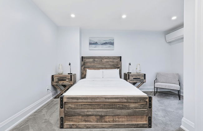 Downtown Collingwood Condos - Photo 13