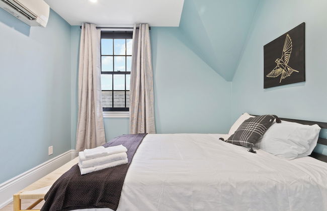 Downtown Collingwood Condos - Photo 21