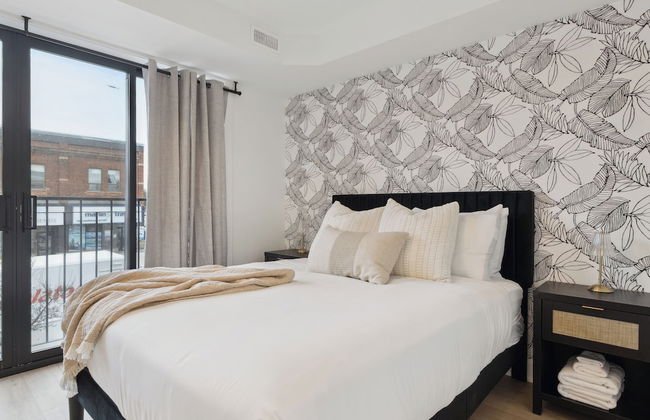 Downtown Collingwood Condos - Photo 41