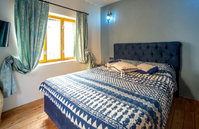 Cozy Oasis With Lovely Backyard in Fethiye - Photo 9