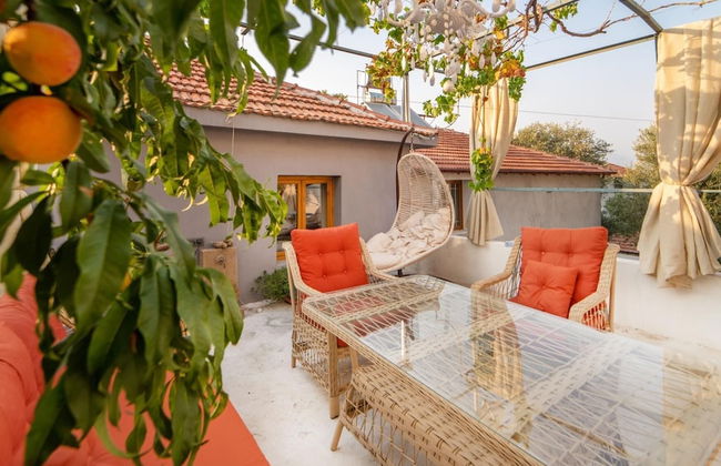 Cozy Oasis With Lovely Backyard in Fethiye - Photo 18