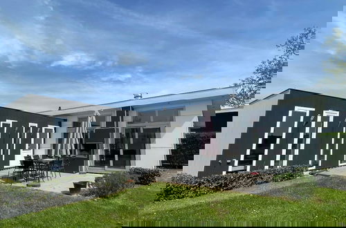 Foto 1 - Modern Light Chalet 15km From Alkmaar