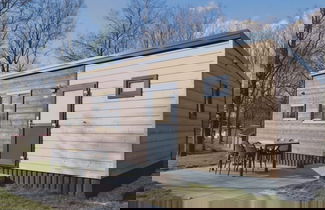 Foto 1 - Modern Chalet Near Lake