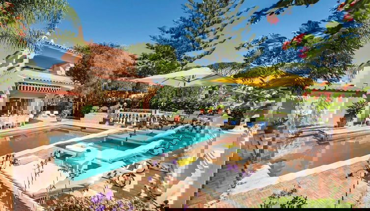 Foto 1 - 4 Bedrooms Private Pool Close To All Amenities