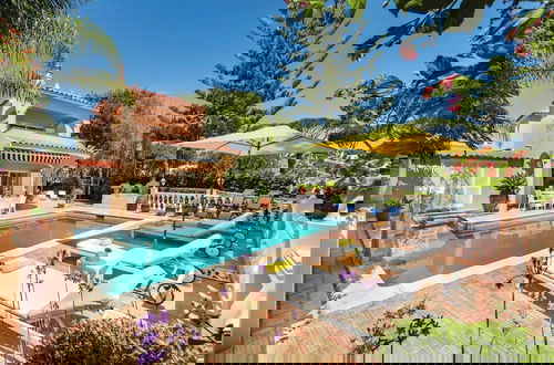 Foto 1 - 4 Bedrooms Private Pool Close To All Amenities