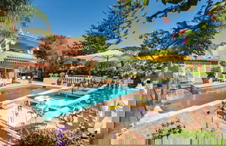 Foto 1 - 4 Bedrooms Private Pool Close To All Amenities