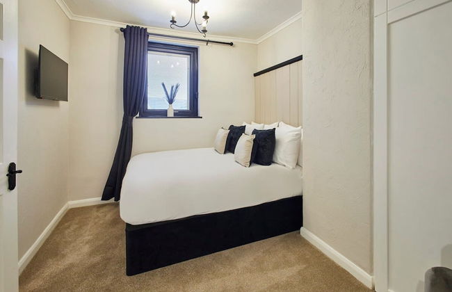 Host Stay Roseberry Topping Townhouse - Photo 25