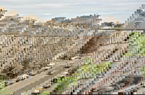 Foto 1 - Large 5 Bedroom Flat in Marchmont, Edinburgh