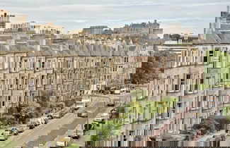 Foto 1 - Large 5 Bedroom Flat in Marchmont, Edinburgh