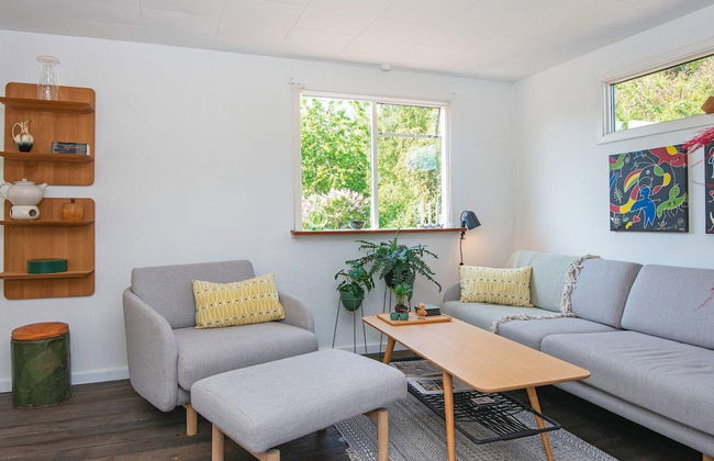 5 Person Holiday Home in Malling - Photo 7