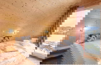 Photo 1 - Chalet With Whirlpool tub