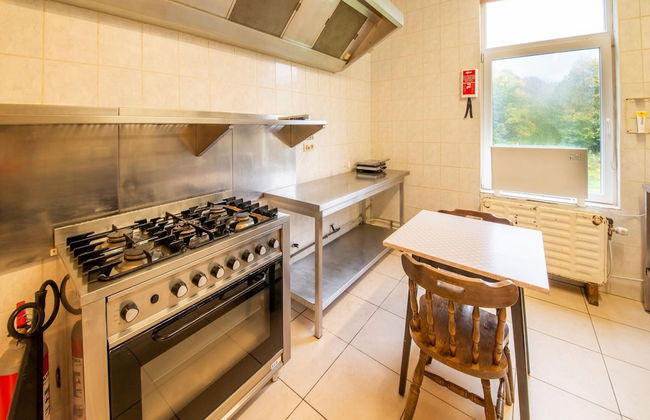 Charming Chalet in Falaen by River & Chateau - Foto 13