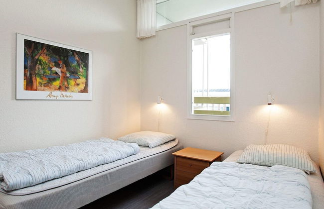 Apartment With Terrace in a Holiday Park - Foto 5