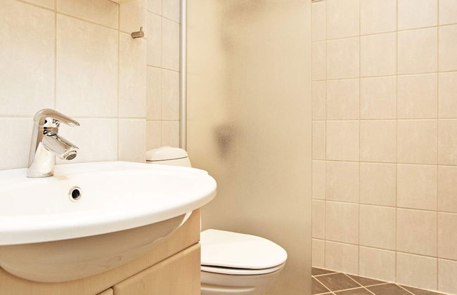 Apartment With Terrace in a Holiday Park - Foto 12
