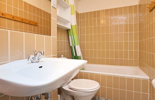Apartment With Terrace in a Holiday Park - Foto 14