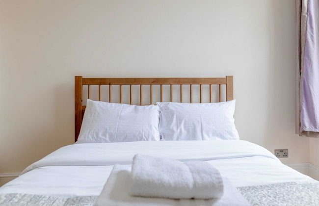 Roomy 3BD by Hampstead Heath! - Photo 16