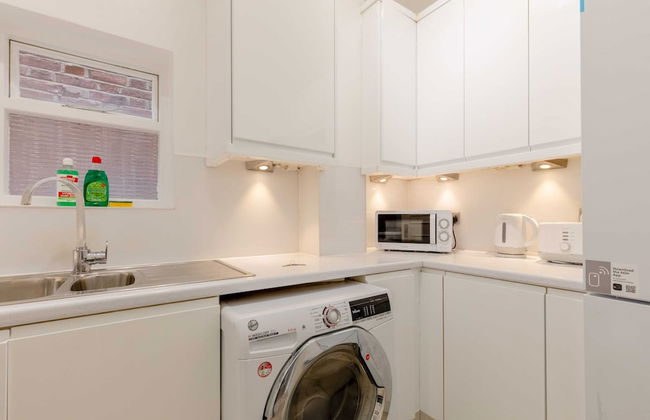 Roomy 3BD by Hampstead Heath! - Photo 19