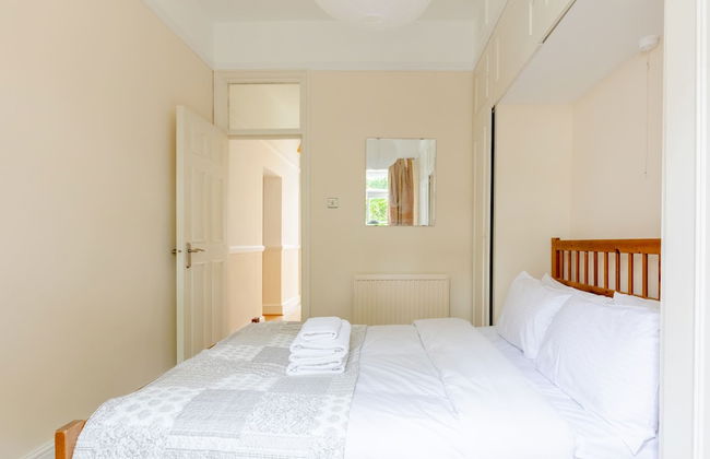 Roomy 3BD by Hampstead Heath! - Photo 14