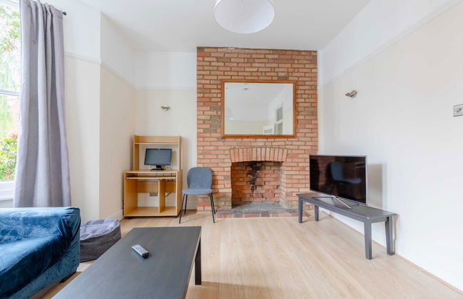 Roomy 3BD by Hampstead Heath! - Photo 26