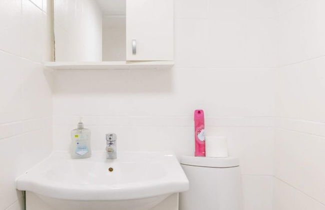 Roomy 3BD by Hampstead Heath! - Photo 29