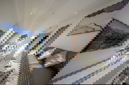 Photo 22 - The Opera Residence Luxury Vacation