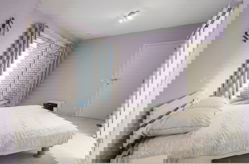 Foto 5 - Apartment With Modern Kitchen