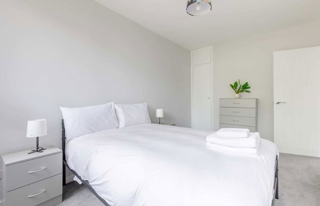 Newly Renovated 3BD Home, Islington! - Foto 2