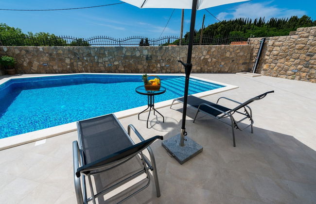 Villa Kabalero - Photo 21