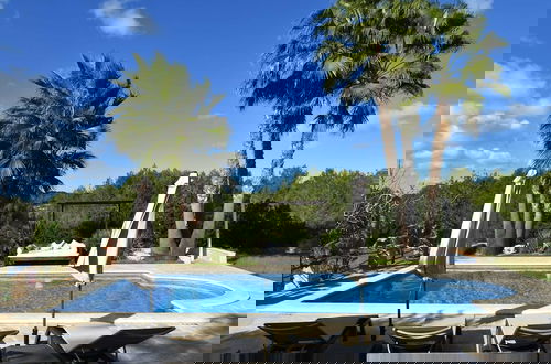 Foto 1 - Mansion in San Rafael With Pool & Beach