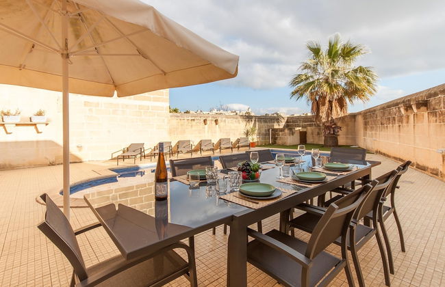 Centre Island Gozitan Farmhouse Pool - Foto 33