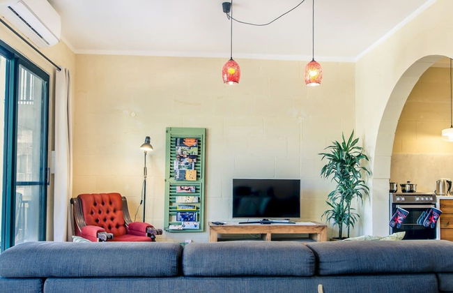 Retro Designer Homelike Apartment - Close to Beach - Photo 16