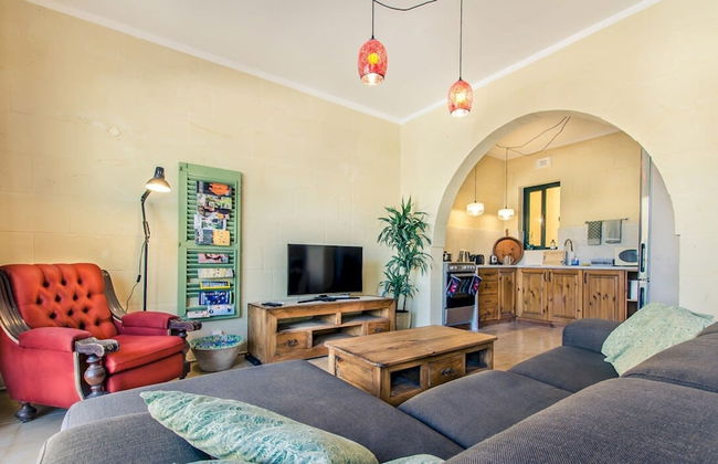 Retro Designer Homelike Apartment - Close to Beach - Photo 12