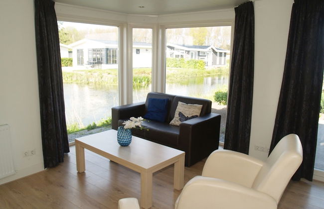 Comfortable Chalet Located in the Polder, Near Alkmaar - Foto 1