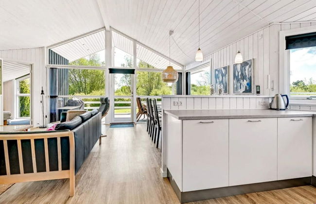 5 Star Holiday Home in Humble - Foto 5
