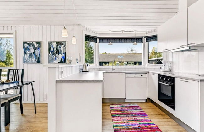 5 Star Holiday Home in Humble - Foto 4