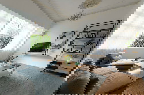 Foto 20 - Beautiful Urban Apartment In Tel-Aviv