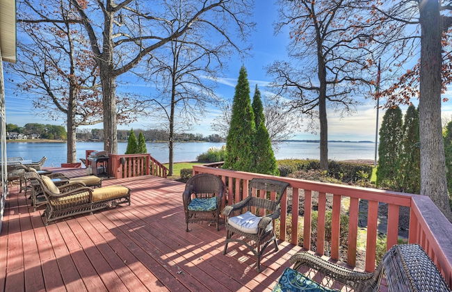 Bear Creek Lodge by Avantstay Lakefront + Dock - Foto 40