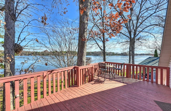Bear Creek Lodge by Avantstay Lakefront + Dock - Foto 41