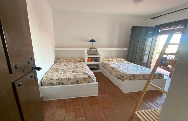 Spacious Holiday Home With Private Garden - Foto 7