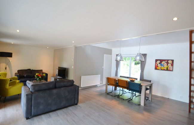 Beautiful House With Covered Terrace, Located in a Holiday Park in Rhenen - Foto 76