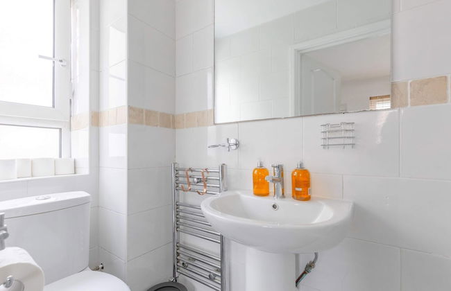 Spacious 3BD Flat, Close to Tube - Fulham! - Foto 28