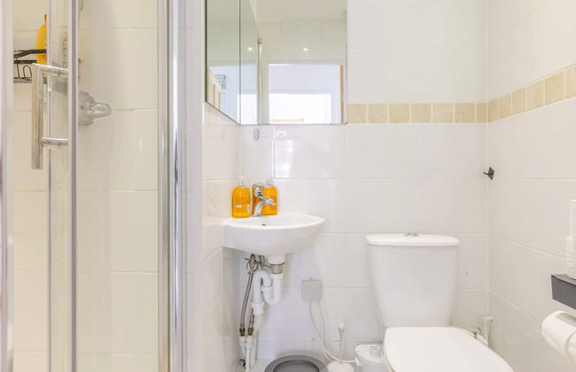 Spacious 3BD Flat, Close to Tube - Fulham! - Foto 33