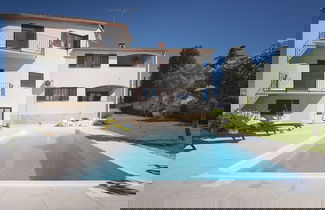 Photo 1 - Nicely Decorated Apartment With Private Pool
