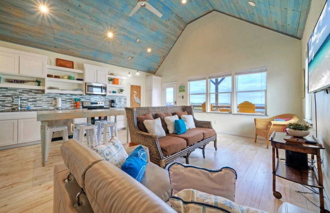 Panoramic Water Views, Shared Pool, Boat Dock Bayside Lodge by Avantstay - Foto 5